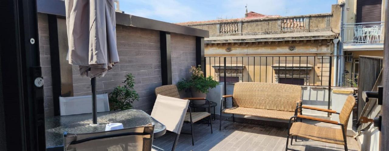 Dimora Dei Viaggiatori Appartement Catánia Buitenkant foto