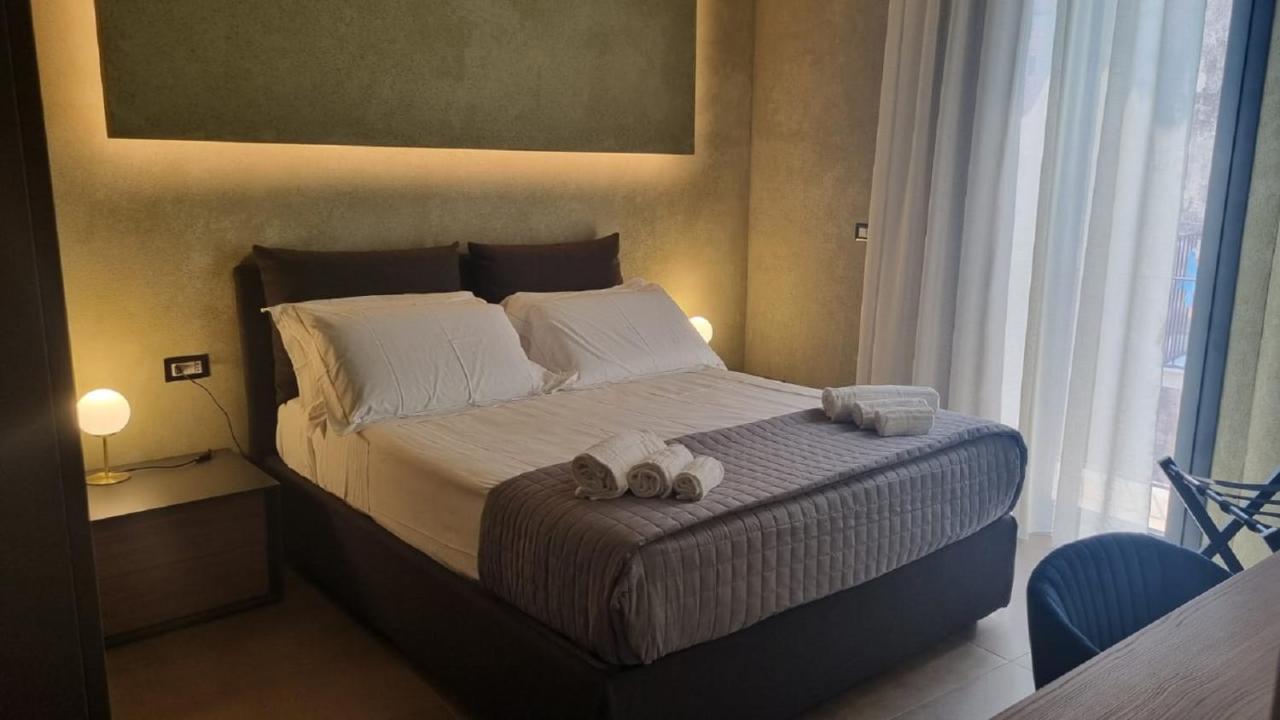 Dimora Dei Viaggiatori Appartement Catánia Buitenkant foto